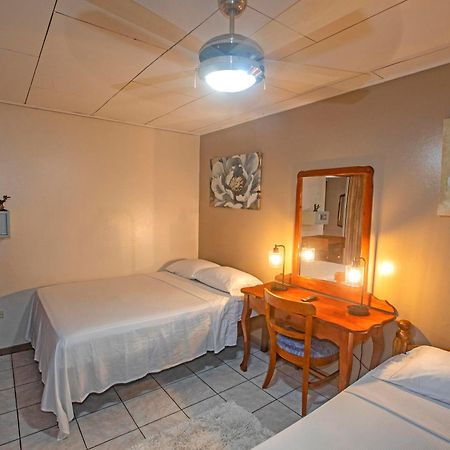 Hotel Laura'S House Coco Luaran gambar